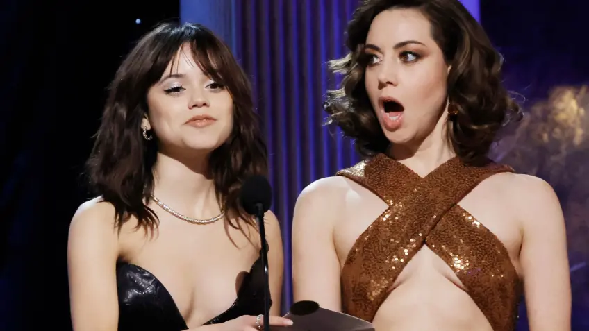 Jenna Ortega and Aubrey Plaza's super show at the SAG Awards!